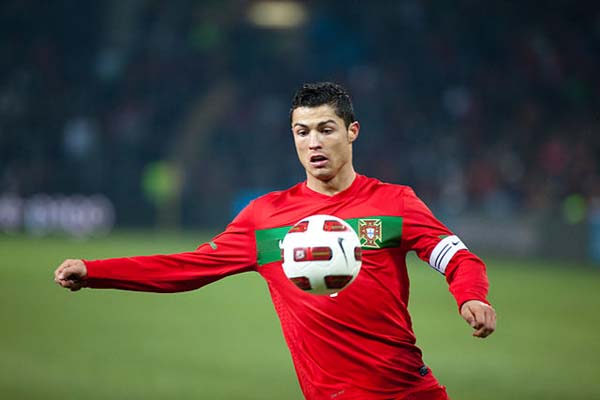 Cristiano Ronaldo inaugurará dos hoteles CR7