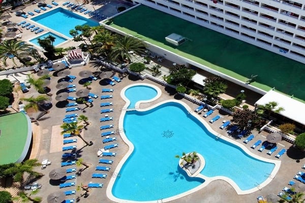 Poseidón Resort- Hoteles con toboganes en Benidorm